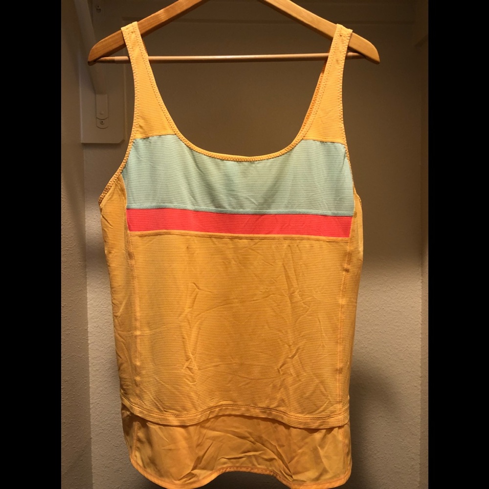 Lululemon Run Mod Moves Singlet Mermaid Logo NWT
